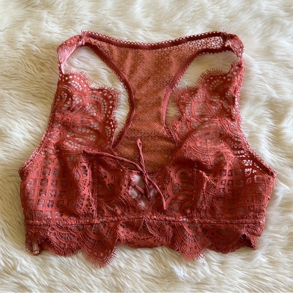 Victoria’s Secret Bralette - Picture 2 of 5